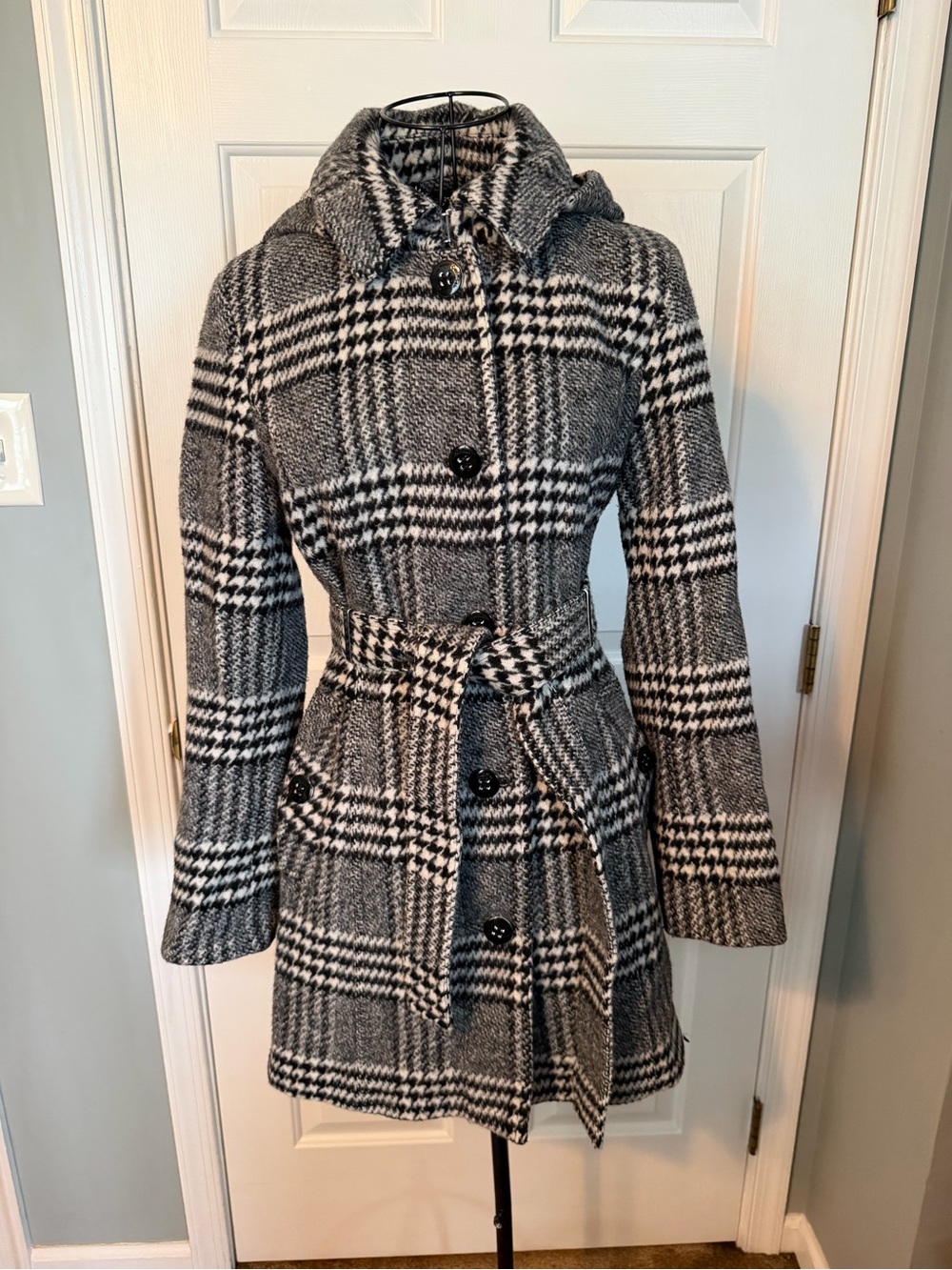 Calvin Klein Black & White Plaid Belted Hooded Trench Coat